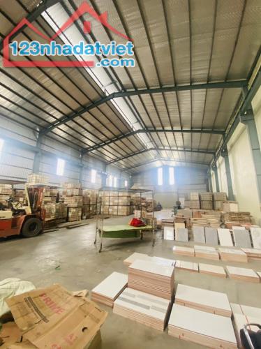 Cho thuê 1000m2 xưởng đầy đủ phòng cháy ngoài khu công nghiệp tại Khai Quang, Vĩnh Yên.