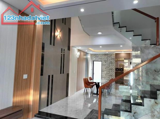 BÁN NHÀ ĐẸP KHU VIP HÒA XUÂN ĐÀ NẴNG.  GIÁ SẬP HẦM - 1