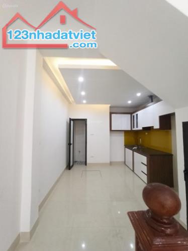 🔴Bán nhà 4 tầng-35m2 đông la-hoài đức(giáp vành đai 4)ngay UBND đông la lh: 0967743286 - 2