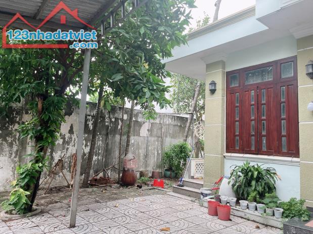Bán nhà Diện tích 353m ngang 14m dài 29m giá chỉ 30 triệu 1m - 3