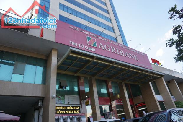 NHÀ BÁN LÔ ĐẤT (30x65=2.000m2)TÁCH 2 SỔ,SHR,330TRIỆU,SÁT DÂN,GẦN CHỢ,TRƯỜNG HỌC - 3
