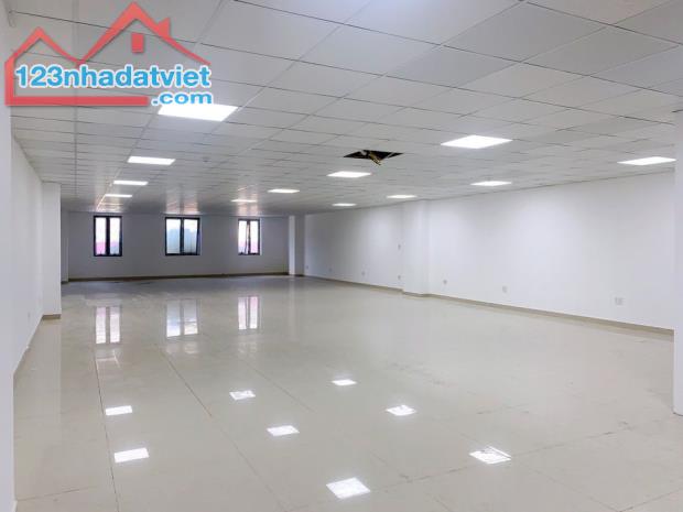 Cho thuê nhà Cầu Diễn 170m2, 7 tầng làm du học, văn phòng, kho dược, kinh doanh online