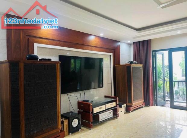 Chính chủ Cần Bán nhà KĐT Vinhomes Bao biển Bến Đoan, trung tâm Tp Hạ Long - 2