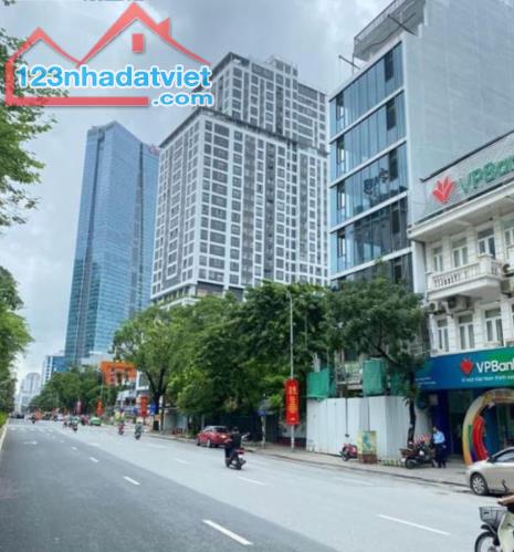 Bán đất chính chủ Đường Liễu Giai - Quận Ba Đình 63m2, Phân Lô, Ô Tô 15 tỷ có TL.