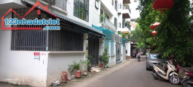 Bán đất chính chủ Đường Liễu Giai - Quận Ba Đình 63m2, Phân Lô, Ô Tô 15 tỷ có TL. - 2