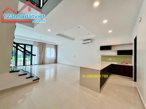 Cho thuê BT Mansion ParkCity hà đông 154m2 35 triệu - 2