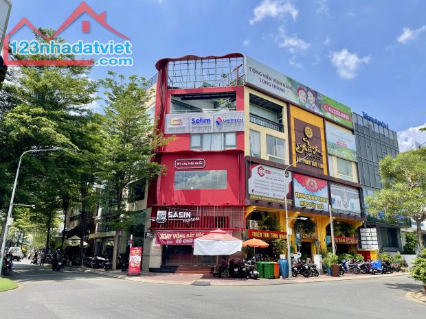 Bán nhà góc 2mt đường số 1 khu Kim Sơn,Quận 7, dt 5x20m,4 lầu.