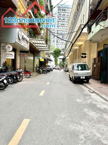 Bán nhà phố Thái Hà 48m2 x MT 4m phân lô ngõ kinh doanh 3 nhà ra phố - 17.9 tỷ