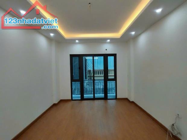 BÁN NHÀ XÂY MỚI PHỐ LỤA HÀ ĐÔNG DT 30M2, 5 TẦNG GIÁ 4,8 TỶ - 2