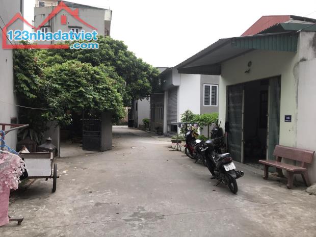 Cần bán nhà 3 tầng lô góc ngõ phố Đàm Lộc P Tân Bình chỉ 2,29 tỷ - 1
