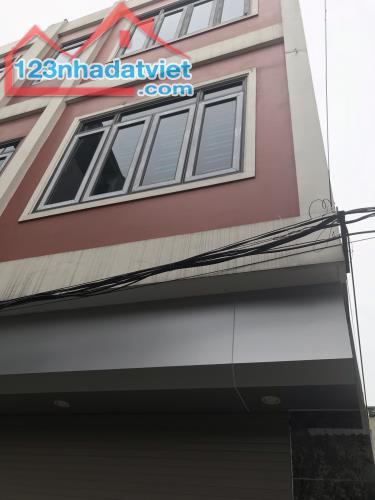 Cần bán nhà 3 tầng lô góc ngõ phố Đàm Lộc P Tân Bình chỉ 2,29 tỷ - 2