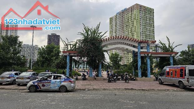 Mặt Phố Nguyễn Văn Lộc, Mỗ Lao 50m2 Giá cực Rẻ chỉ hơn 6 Tỷ , 2 mặt đường, Kinh doanh - 2