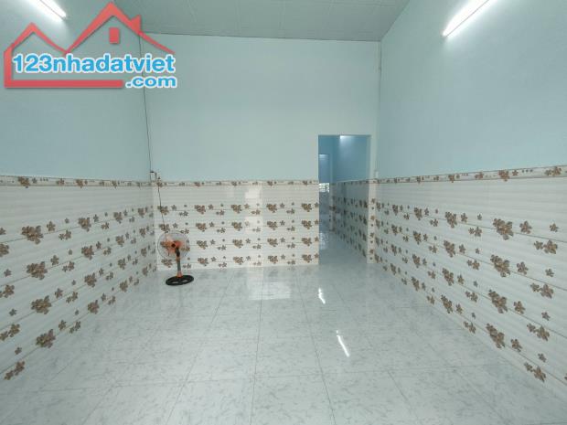 Bán nhà Bình Tân, đường Tỉnh Lộ 10, 64m2, hẻm xe hơi, nhỉnh 3 tỷ - 1