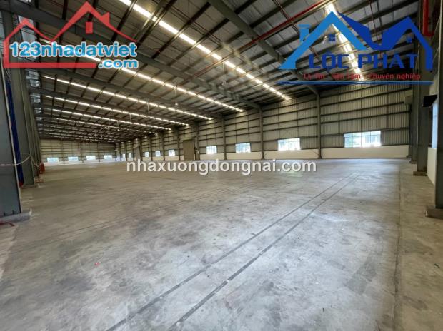 Cho thuê nhà xưởng 2.400m2 KCN Nhơn Trạch, Đồng Nai - 1