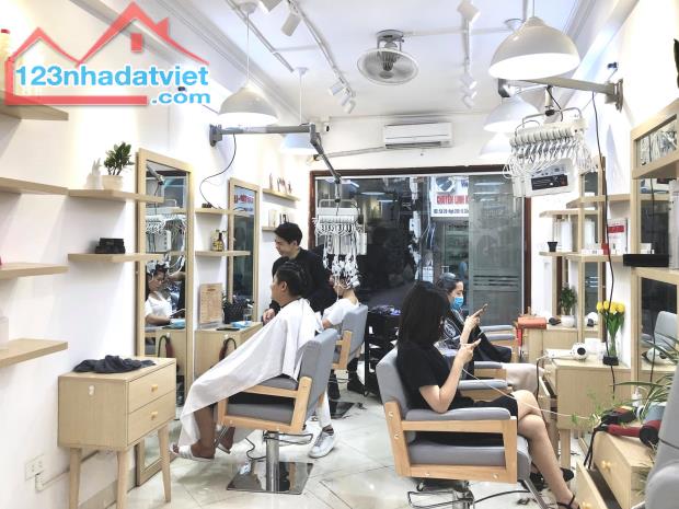 Cho thuê căn Shophouse chân đế CC Lutus Sài Đồng - Hàng xóm Vinhome Riverside Long Biên