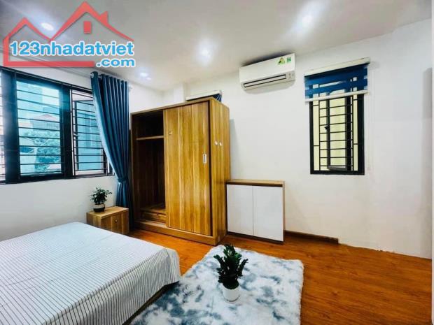 ĐẠI TỪ TÒA DÒNG TIỀN 2 tỷ/n LÔ GÓC ÔTÔ ĐỖ CỬA 10m ra ÔTÔ TRÁNH 100m2 8T, MT 12m, hơn 21 tỷ