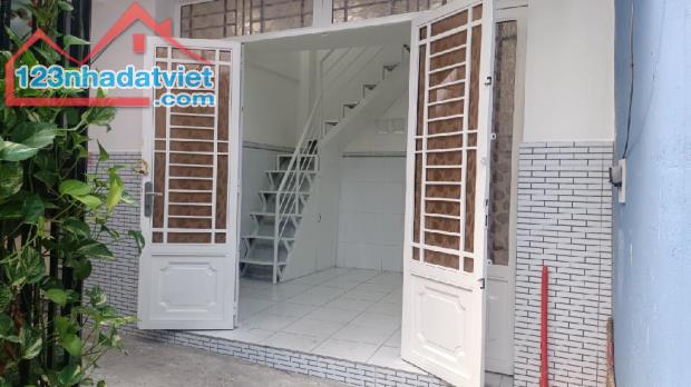 🏠quận 8 ,phạm thế hiển ,3 tầng ,hẻm ba gác ,11.8m2 ,nhỉnh 2,x tỷ - 3