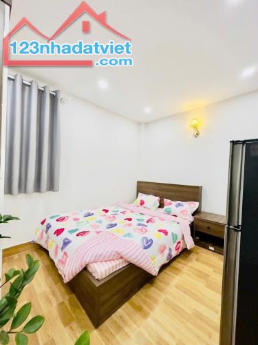 PHAN VĂN TRỊ - HẺM XE TẢI - NHÀ ĐẸP FULL NỘI THẤT 3PN - CHỈ NHỈNH 5 TỶ - 4