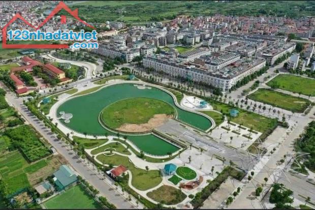 Siêu hiếm nhà phố Yên Lộ Yên Nghĩa Hà Đông 100m2 5 tầng 2 thoáng ô tô kinh doanh hơn 17 tỷ