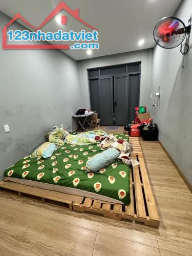 Bán nhà 5 Tầng,35m2, hẻm xe hơi thông Nguyễn Đình Chiểu,Quận 3, cho thuê 145tr/năm,7.X TỶ - 4