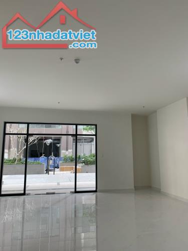 Căn hộ trệt 151m2 mặt tiền đường đã có sổ, khu dân cư đông đúc l bán 5,2 tỷ - 3