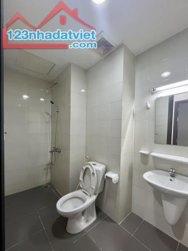 Tara Residence Q8, 68m2 2PN full NT giá 2.4 tỷ chờ sổ đợt 2. Gần cầu chà và, bến xe Q8 - 2