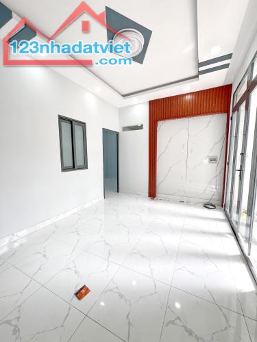 Bán nhà mới 1 lầu 62m2 gần HXH đường Âu Dương Lân P.3 Quận 8 - 1