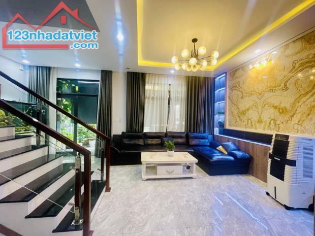 🏘CẦN CHO THUÊ NHÀ 3 TẦNG KĐT ROYAL PARK, PHƯỜNG THỦY VÂN, Huế - 1