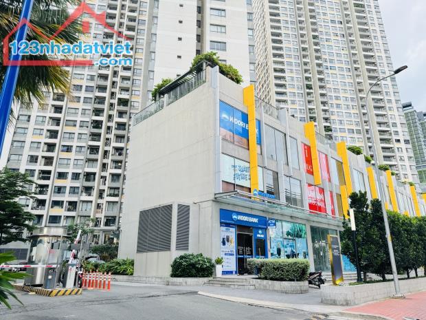 Bán SHOPHOUSE Masteri-Thảo Điền-Quận 2 DT:161m2 (Trệt 2 Lầu)-Góc 2 Mặt Tiền Đẹp