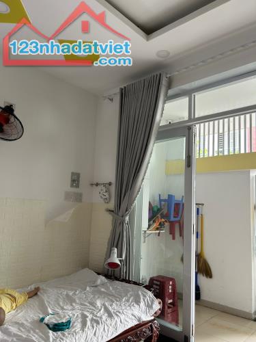 Bán nhà 2 tầng đường Nguyễn Thị Được (F3) sát đường số 28 VCN Phước Long, Nha Trang. - 1