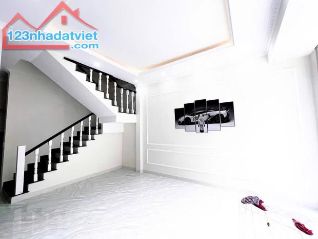 CHỦ GỬI BÁN 2 CĂN NHÀ PHỐ 1 TRỆT 2 LẦU NGAY NHÀ THỜ PHÚC HẢI - TÂN PHONG - BH