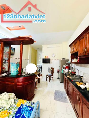 Ô TÔ NGỦ Ở NHÀ, VÒNG XOAY PHÚ LÂM, KINH DƯƠNG VƯƠNG, F13, Q6, 3 TẦNG MỚI, 65M2, 10.8 TỶ - 2