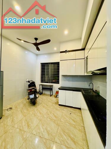 Nhà đẹp dân xây Láng Hạ- Đống Đa, 55m2-4 ngủ-7 tỷ. - 2