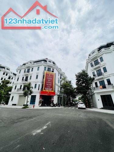 HOT, Bán Căn Shophouse CTT14 05B Luxury Kiến Hưng . Giá Rẻ - 1