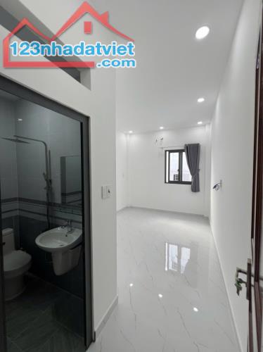 HẺM Ô TÔ, ÂU DƯƠNG LÂN, F3, Q8, 4 TẦNG, 69M2, 8.5 TỶ. - 4