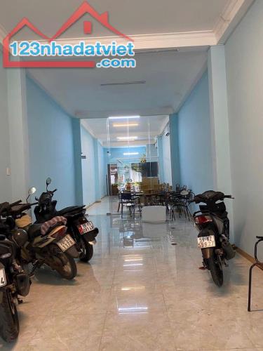 Bán Tài sản Mặt tiền Siêu Vip, chủ đang nợ NH. MT Cộng Hoà, Q. Tân Bình, 141m2, 4 Tầng - 3