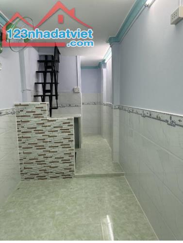 Bán Nhà Cư Xá Phú Lâm A, Phường 12, Quận 6.DT 14m2 x 2 tầng (2 x 7). Giá 1.65 tỷ TL.