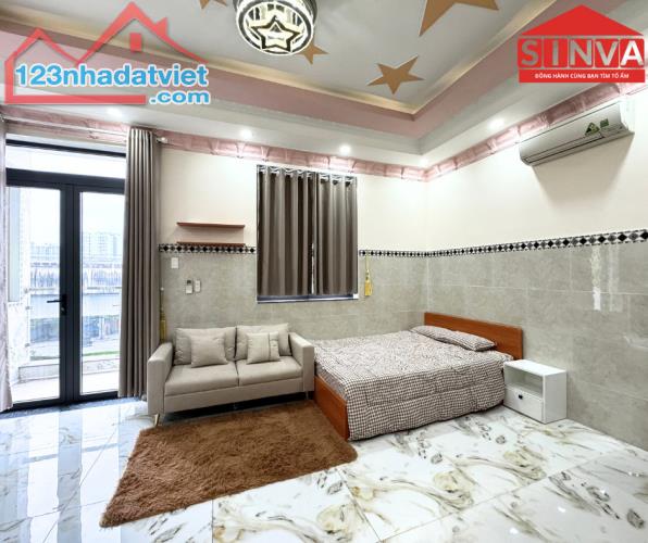 Cho thuê phòng đầy đủ nội thất, tiện nghi rộng rãi có ban công ở Huỳnh Tấn Phát, Quận 7 - 4