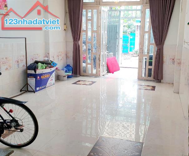 HẺM 3M THÔNG, KHU XÓM ĐẠO QUẬN 8, 64m2, 2 Tầng, 3.7 Tỷ