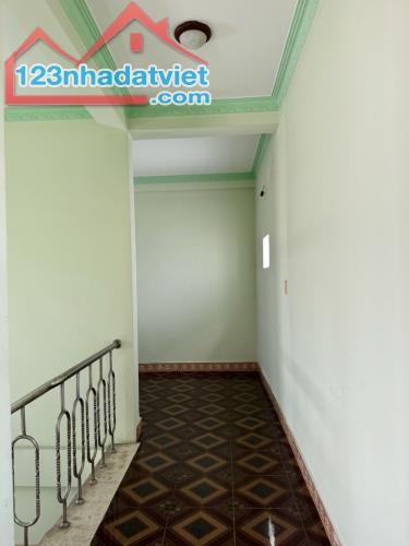 BÁN NHÀ TRƯƠNG VĂN THÀNH 143M2, 3 TẦNG, 5PN, 1 CĂN RA MẶT TIỀN, HIỆP PHÚ, QUẬN 9 - 4