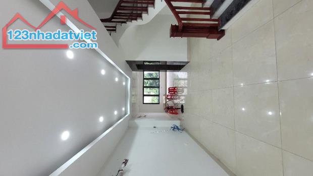 BÁN NHÀ PHỐ HƯNG THỊNH, 80M2, 7 TẦNG, THANG MÁY, MT 5,2 M, GIÁ 15.5 TỶ. PHÂN LÔ Ô TÔ - 3