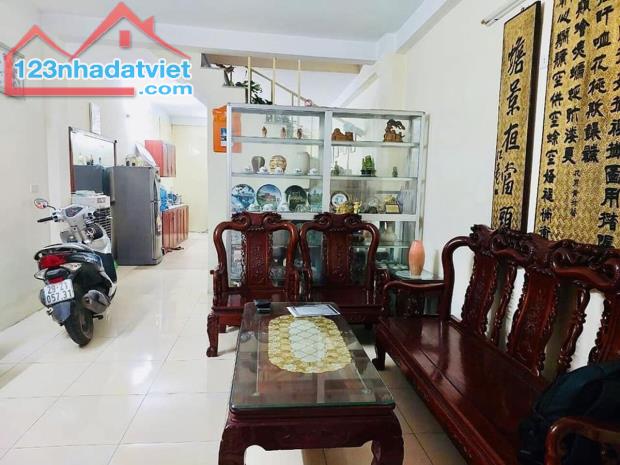 BÁN ĐẤT VĂN CAO, LIỄU GIAI, BA ĐÌNH, HN 50M², MT 4.1M, GIÁ 8.4 TỶ. - 1