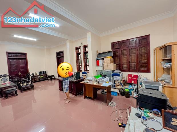 ⚜️ Phân Lô Sát Phố, Ô tô tránh Nguyễn Xiển, Thanh Xuân, Lô góc 80m2 5T MT 9.5m, Chỉ 26 Tỷ - 2