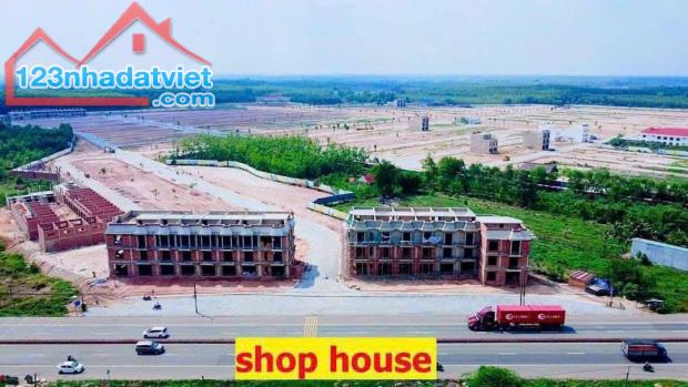 Bán đất nền 70m2 tại khu vực Bình Dương tại ngã 3 Cổng Xanh, khu công nghiệp Tân Bình - 1