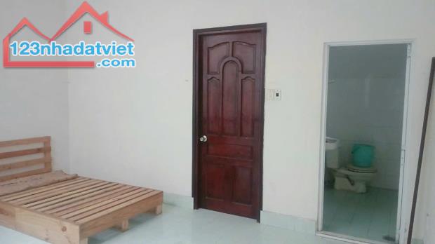 cho thuê nhà hẻm 50 trần hoàng na 100m2 3pn có sẵn máy lạnh giá 10tr/thnags - 4