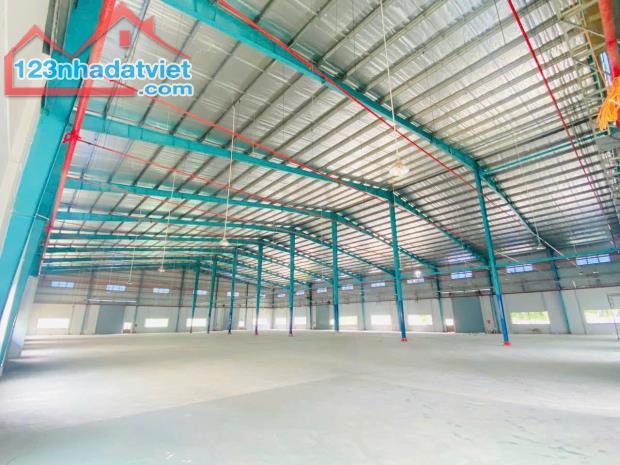 Cho thuê 2200m2 Xưởng mới trong KCN Bình Dương , Gía : 209 triệu/tháng