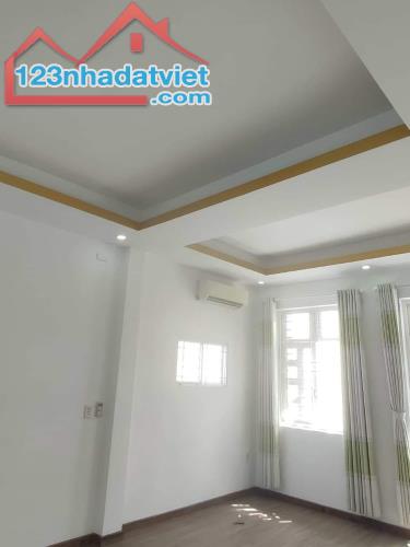 BÁN NHÀ HẺM 308 HUỲNH TẤN PHÁT, TÂN THUẬN TÂY GẦN KCX TÂN THUẬN GIÁ 2 TỶ 600 CÒN TL - 5