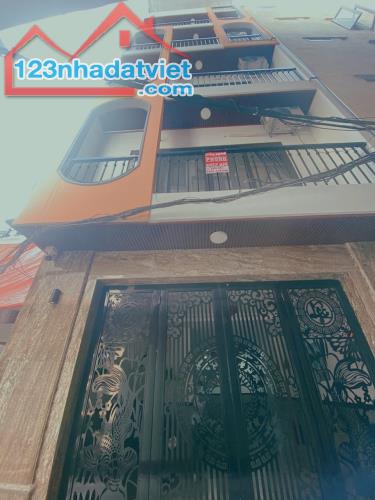 Bán nhà phố Minh Khai, Hai Bà Trưng 52m, 6 tầng. Giá: 11.8 tỷ