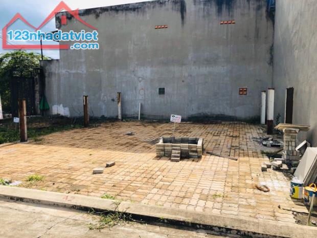 Bán đất Vĩnh Lộc B 82m2 thổ cư , giá 1ty180 triệu , sổ hồng riêng