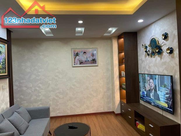 Cho thuê căn hộ full nội thất tại Phúc Lợi, Long Biên, 50m2. Giá 7tr/tháng. Lh: 0389544873 - 3